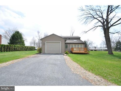 2377 High St, Reading, PA 19605 - photo 4