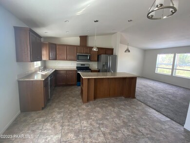 24150 N Marblehead Ave, Paulden, AZ 86334 - photo 3