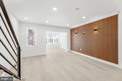 6012 N 19th St, Philadelphia, PA 19141 - photo 5