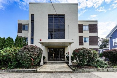 245 Lafayette St unit 2F, Salem, MA 01970 - photo 2