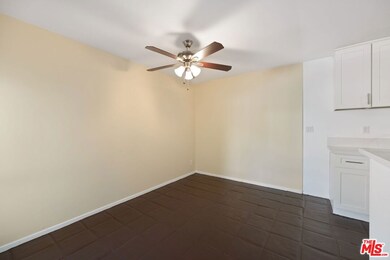 Encino Newcastle unit 22, Encino, CA 91316 - photo 4