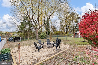 444 Forest Dr, Wilmington, DE 19804 - photo 3