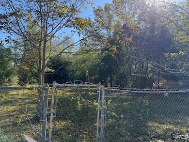 201 Packer Ave, Andalusia, AL 36420 - photo 3