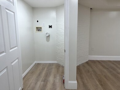 24 Wyoming St unit R, Dorchester, MA 02121 - photo 5