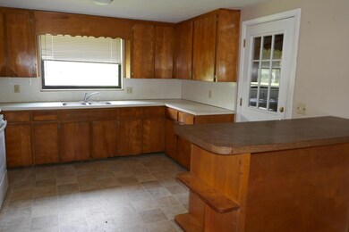 2809 Synhoff Dr W, Jacksonville, FL 32216 - photo 7