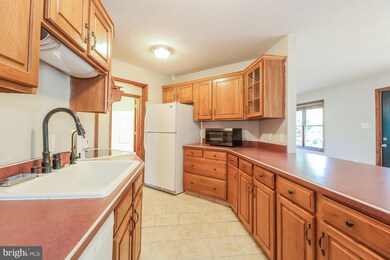 1203 Hanson Rd, Edgewood, MD 21040 - photo 6