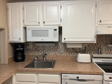 19 Mountain View Dr, Cambridge, VT 05464 - photo 2