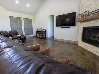 533 County Road 4699, Boyd, TX 76023 - photo 7