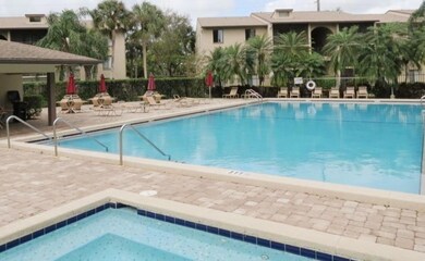 201 Foxtail Dr unit B2, Greenacres, FL 33415 - photo 3