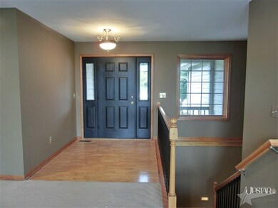 10409 Cedar Oaks Ln, Fort Wayne, IN 46835 - photo 3