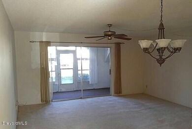 Living Dining Combo