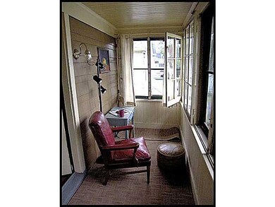 Porch - Enclosed