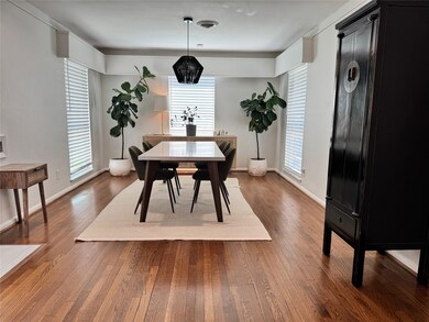 8538 Forum Dr, Houston, TX 77055 - photo 7