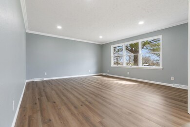 2-web-or-mls-20220407-DSC06210