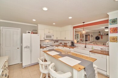 Opal-Kitchen2 (8)