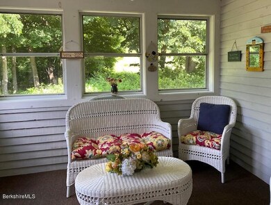 Enclosed porch