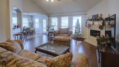 2711 Linden Park Ln, Spring, TX 77386 - photo 4