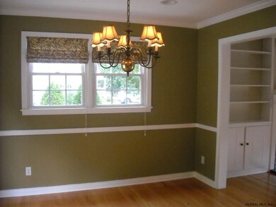 1035 Onondaga Rd, Schenectady, NY 12309 - photo 7