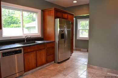 429 Maple Ave, Ballston Spa, NY 12020 - photo 4