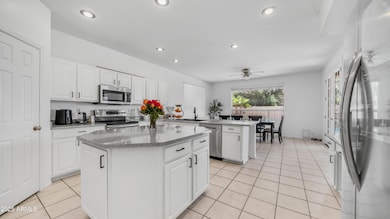 853 W Hemlock Way (10)