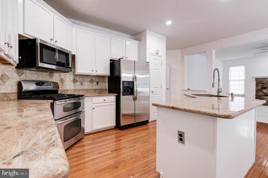 14028 Albert Way, Gainesville, VA 20155 - photo 4