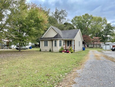 735 Hendrixson Dr, Manchester, TN 37355 - photo 4