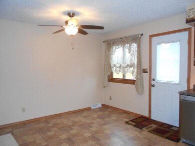 Dining Area<|><|>