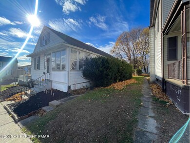 814 Charles St, Luzerne, PA 18709 - photo 7