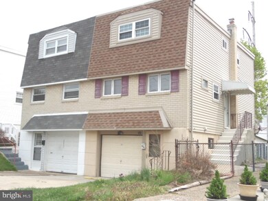 2859 Sebring Rd, Philadelphia, PA 19152 - photo 2