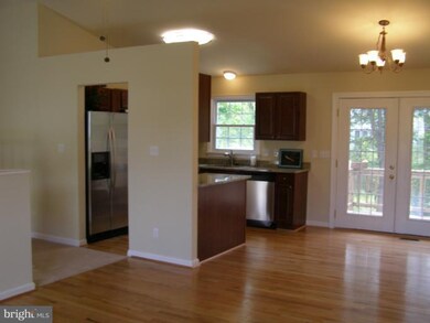 11510 Hampstead Dr, Fredericksburg, VA 22407 - photo 7