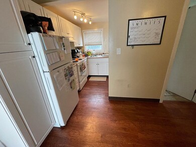 41 Washington St, Rutland, VT 05701 - photo 4