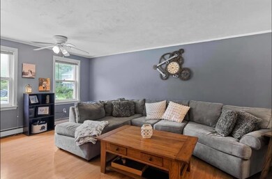 8 Bellflower Cir, Concord, NH 03303 - photo 5