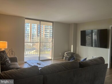 Westlake Towers unit 409, Bethesda, MD 20817 - photo 4