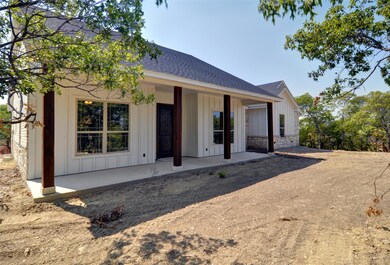 380 Sandlin Ln, Springtown, TX 76082 - photo 5