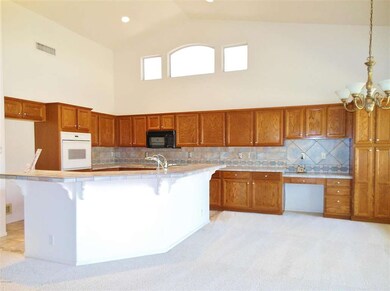 6 Kitchen