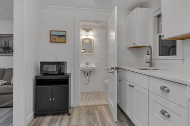 8-web-or-mls-18-bangs-st-6