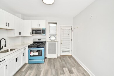 493 Lynn St unit 3, Malden, MA 02148 - photo 3