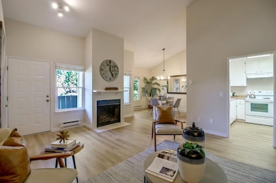 915 Apricot Ave unit H, Campbell, CA 95008 - photo 4