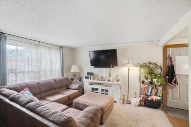 4950 Cherry Creek Pkwy S, Columbus, OH 43228 - photo 5