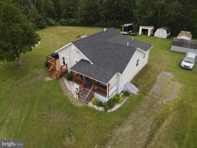 3478 Apple Harvest Dr, Hedgesville, WV 25427 - photo 4