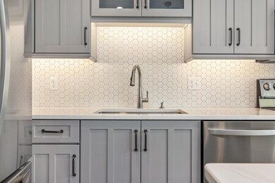 869 Woodbury Ave unit A, Portsmouth, NH 03801 - photo 4