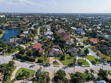 4406 Crayton Rd, Naples, FL 34103 - photo 6