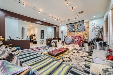 10310 Songsparrow Ct, Las Vegas, NV 89135 - photo 7