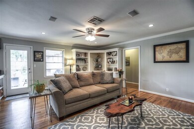 6222 Lindyann Ln, Houston, TX 77008 - photo 5