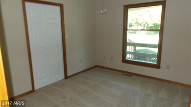 36 Lake Shore Dr, Colonial Beach, VA 22443 - photo 7