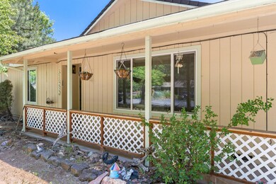 61520 Tanya Dr, Bend, OR 97702 - photo 4