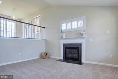 542 Trevanion Terrace, Taneytown, MD 21787 - photo 4