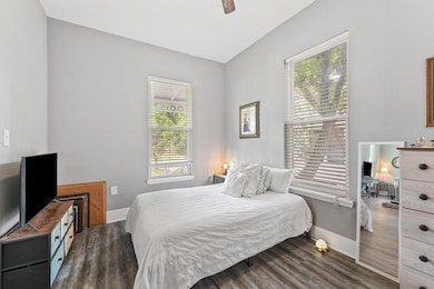 4912 Avenue R, Galveston, TX 77551 - photo 4