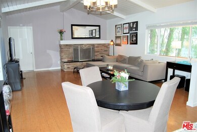 5027 Calderon Rd, Woodland Hills, CA 91364 - photo 6