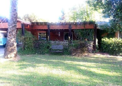 frontpatio
